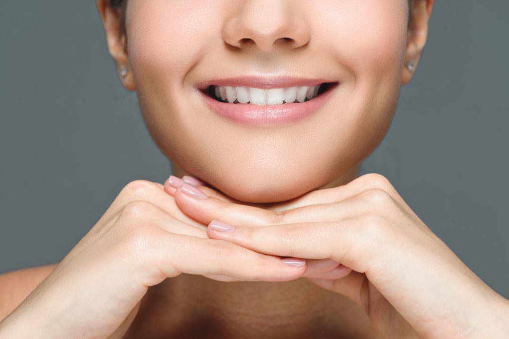 avantaje implant dentar