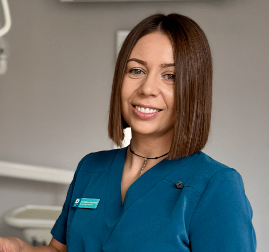 Dr Catalina Tirnovschi in the dental surgery